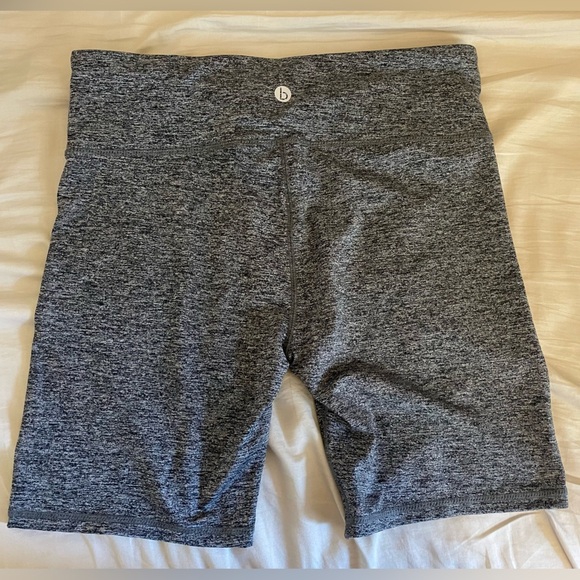 NWT - Cotton On Body The Core Gym Shorts - Size XL - Picture 2 of 2